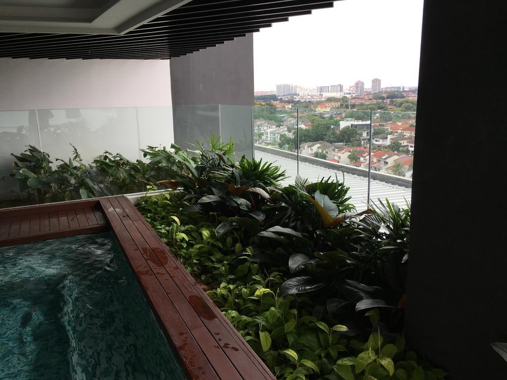 Petaling Jaya Atria Sofo Suite Экстерьер фото